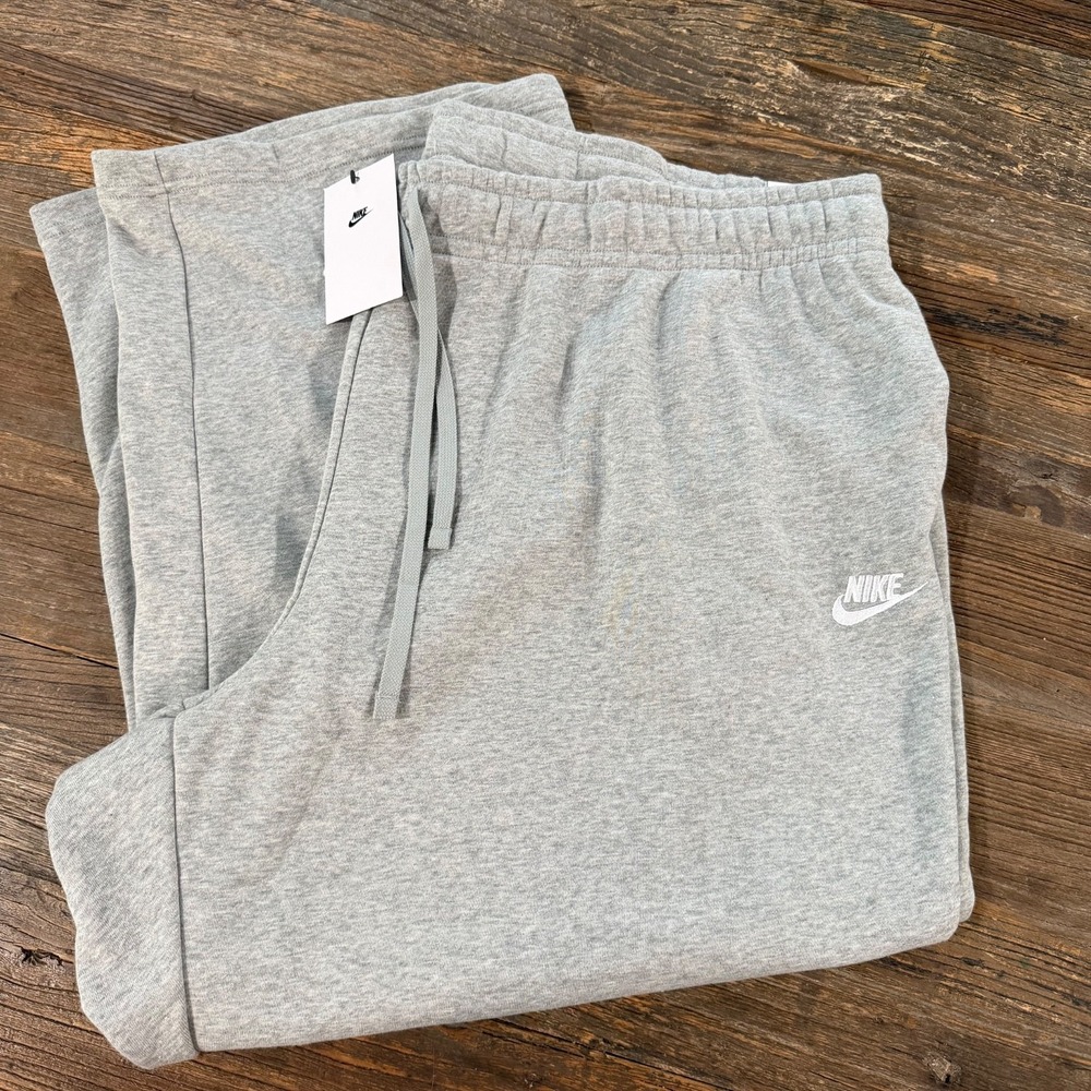 Nike Plus Women's 4X Standard Fit Mid Rise Sweatpants NWT